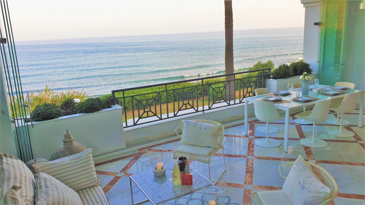 Luxury Apartment Frontal Beach In Doncella Beach Estepona Extérieur photo