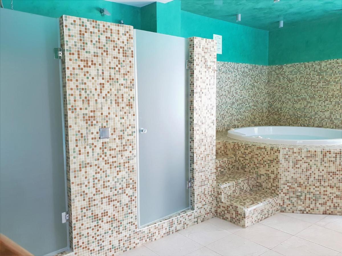 Luxury Apartment Frontal Beach In Doncella Beach Estepona Extérieur photo