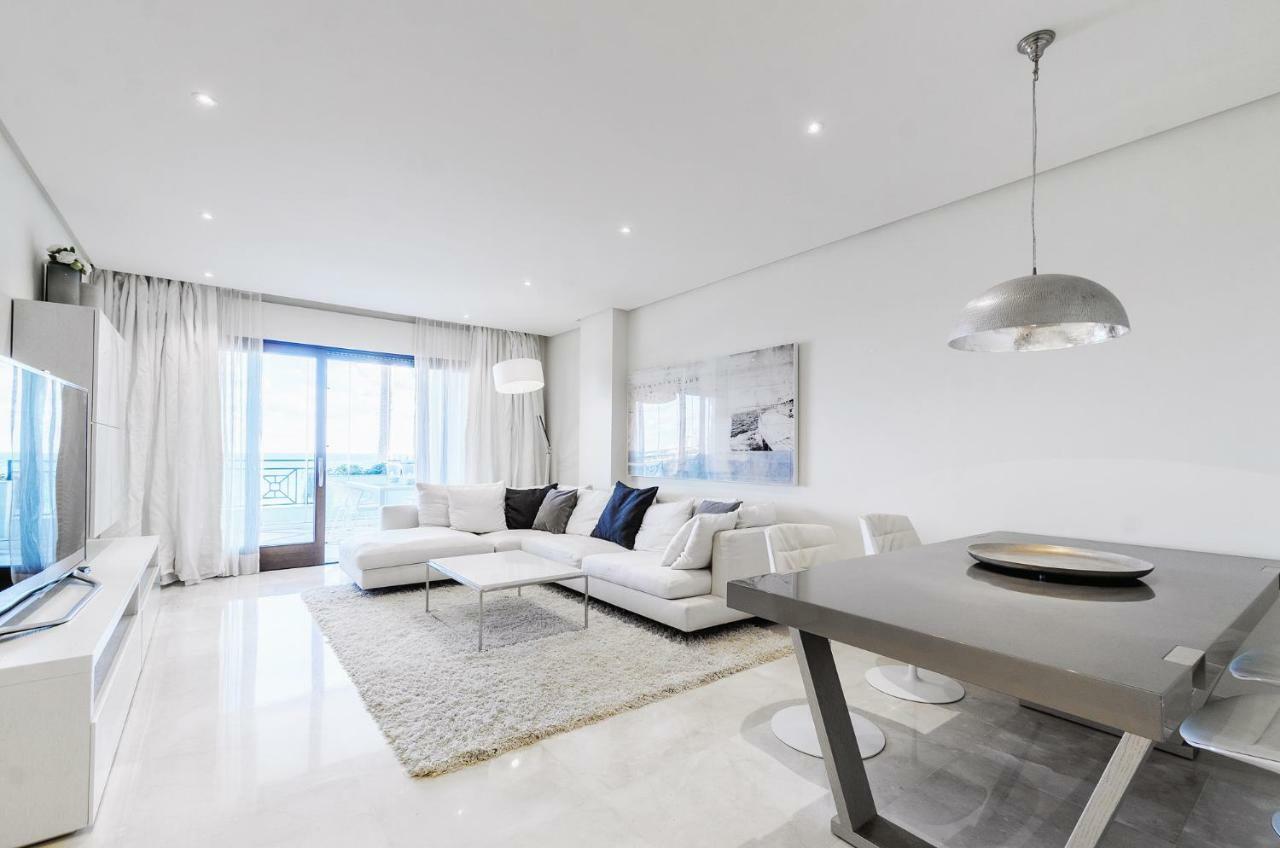 Luxury Apartment Frontal Beach In Doncella Beach Estepona Extérieur photo