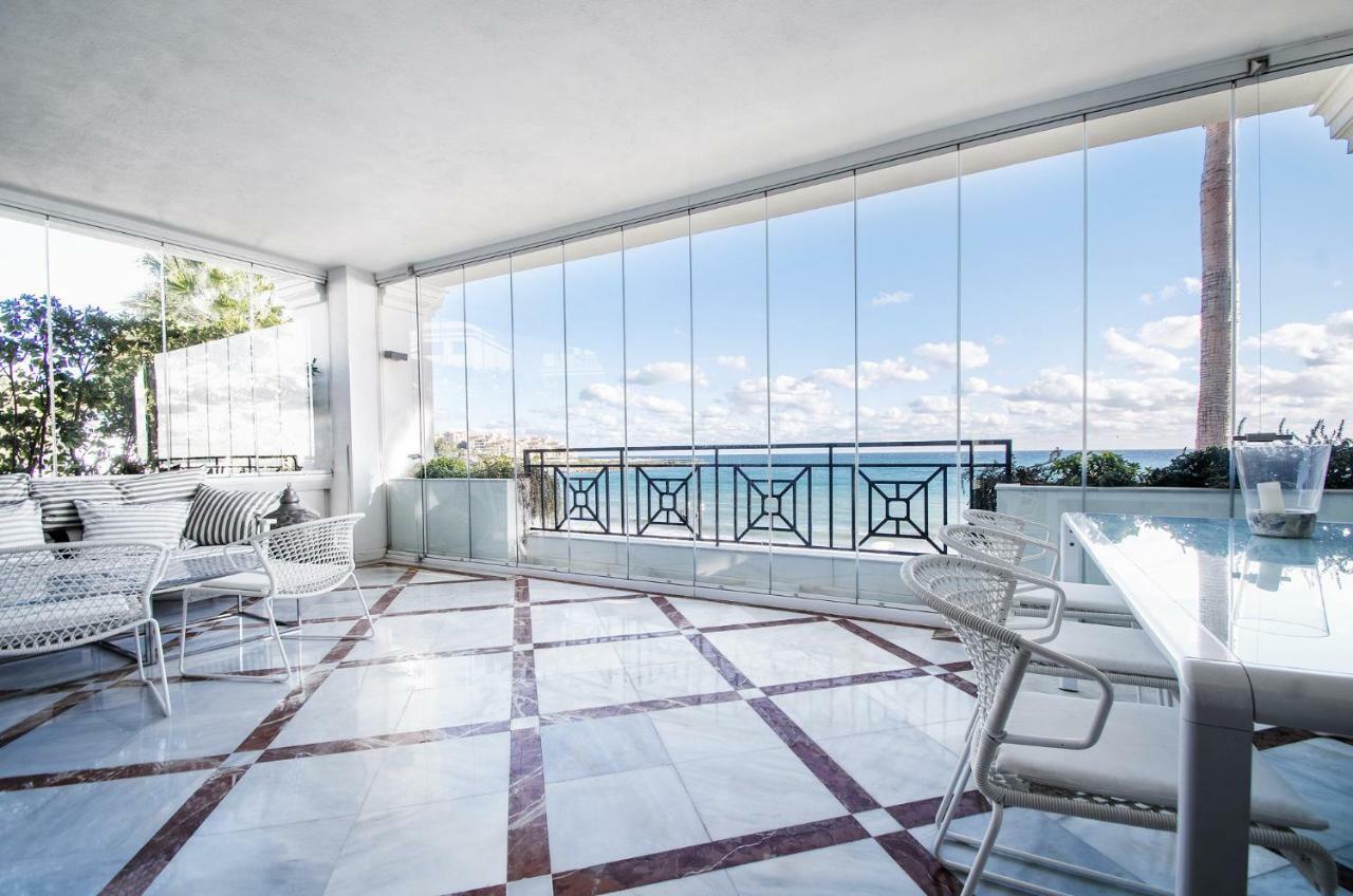 Luxury Apartment Frontal Beach In Doncella Beach Estepona Extérieur photo